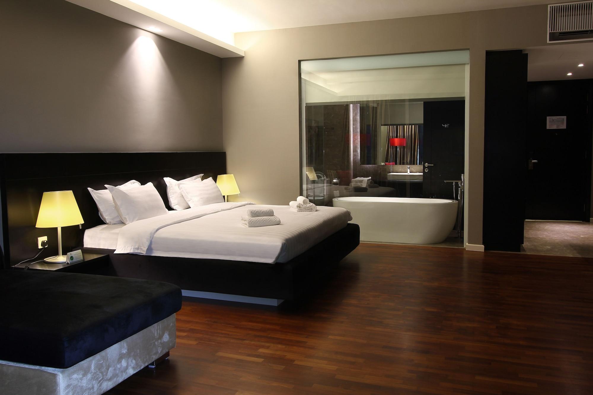 The Shore Hotel & Residences Malacca Eksteriør billede