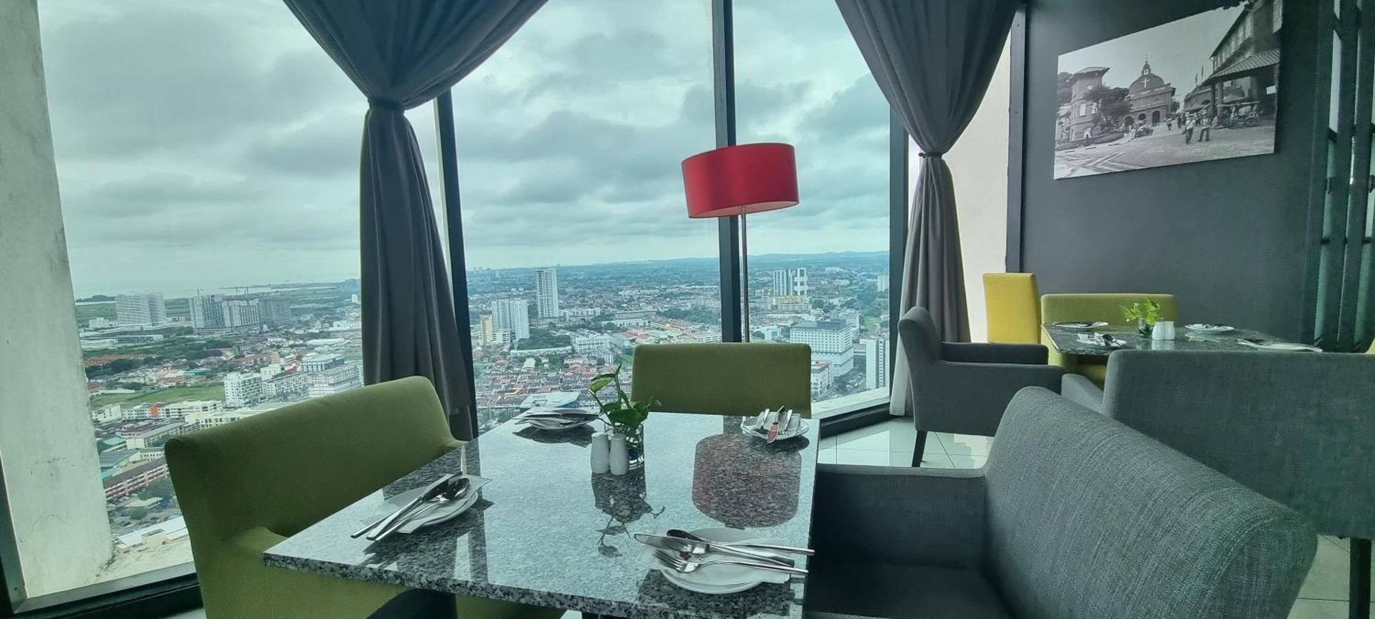 The Shore Hotel & Residences Malacca Eksteriør billede
